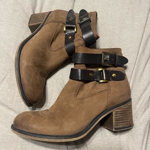 Super cute Franco Sarto booties